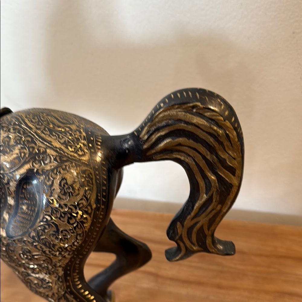 Damascene Horse Sculpture - Picture 11 of 16